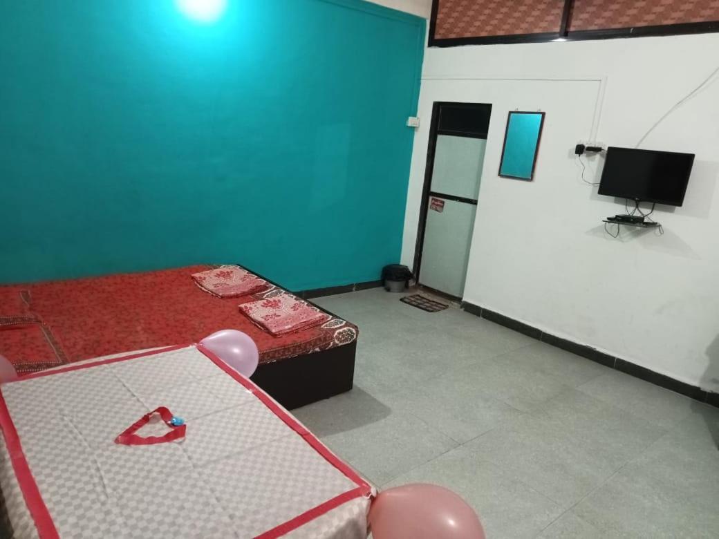 Sai Sneh Holidays Cottage Алибаг Экстерьер фото